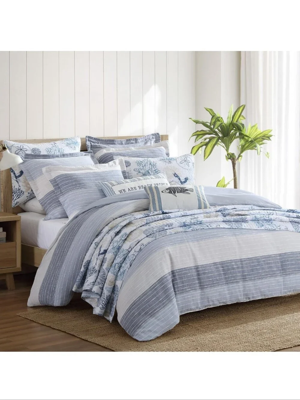 Levtex Home Sand Stripes Blue Full/Queen Comforter Set (90x94in) 2 Pillowcases